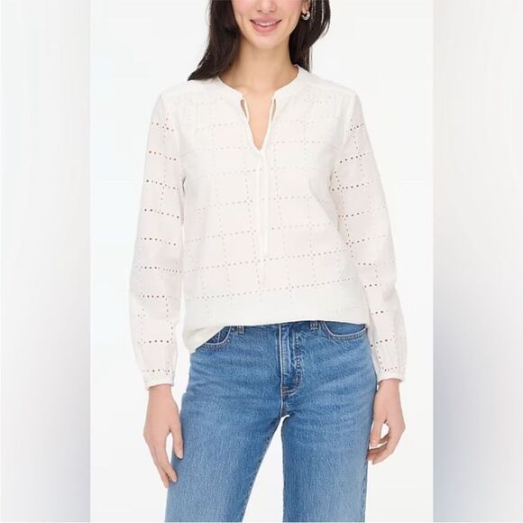 J Cree Factory Long Sleeve Eyelet Tie Neck Top in White Size Medium New With Tag - Picture 1 of 11
